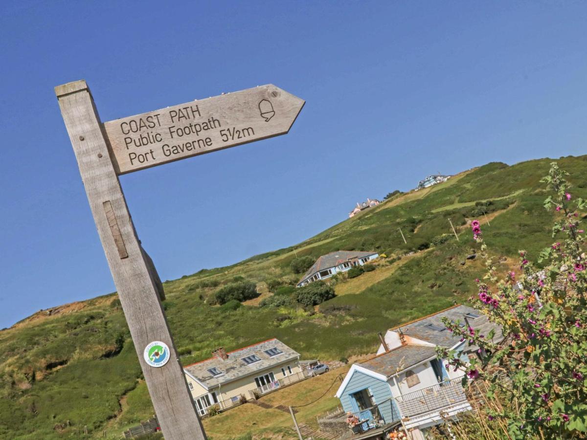 Beach Hut Apartment Tintagel Exterior photo